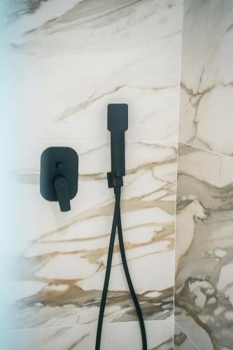 Athens Marble - Intimate studio