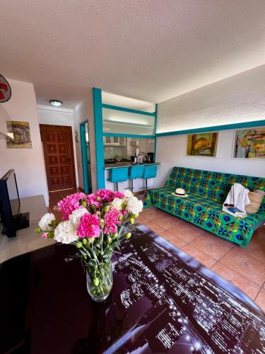 Beautiful 1 bedroom apartment Los Cristianos Los Angeles