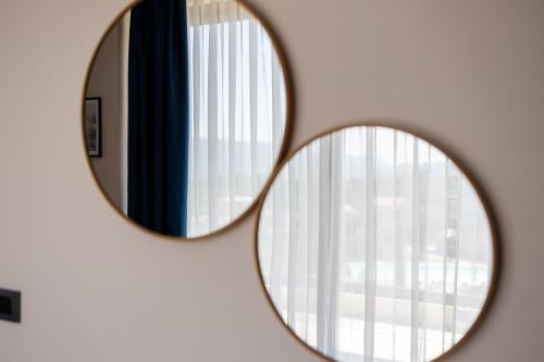 Gambar di galeri bagi Royal Blue Resort & Residences di Tivat