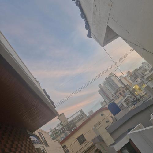 B&Bから撮影された、または一般的な釜山の景色