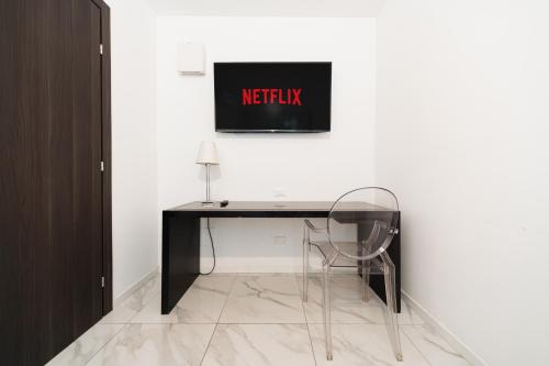 Μια τηλεόραση ή/και κέντρο ψυχαγωγίας στο Grand Central Room