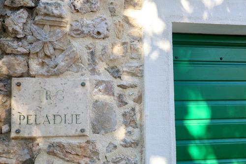 Heritage house Stone flower with private pool
