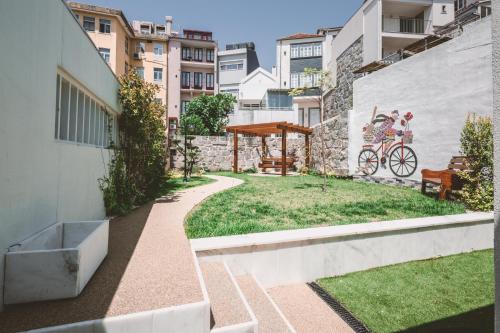Viterbo'8 - Bonjardim Apartments