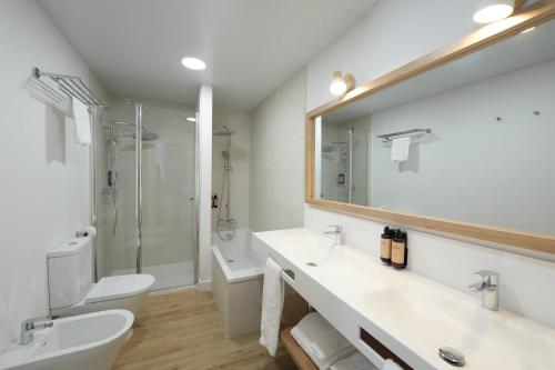 Koupelna v ubytování Punta Candor Suites
