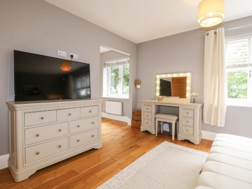 TV a/nebo společenská místnost v ubytování Rockcliffe Grange
