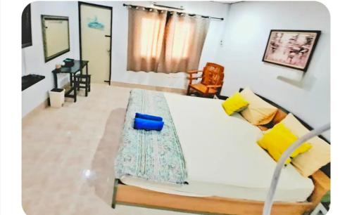 Afbeelding uit fotogalerij van house 1 for 6 paxs whole house 3 beds in Hat Yai