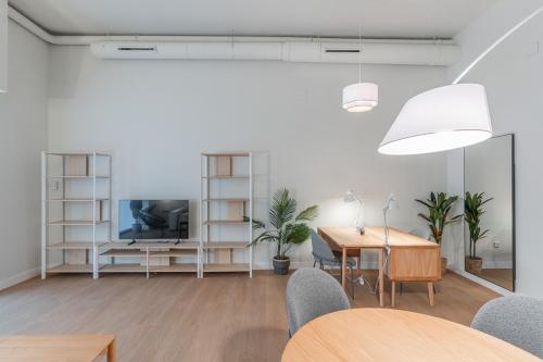 Modern apartment-1bedroom 1bathroom-Ventas