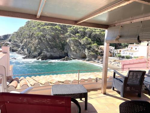 Encantadora Casa de Pescadores en Sa Tuna, Terraza - ES-226-27