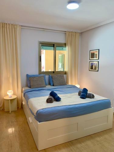 Apartment with Rooftop Pool - TideView Corralejo