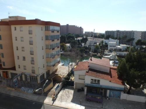 Appartement à Roses pour 6 pers avec piscine et parking