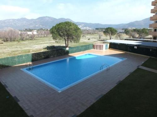 Appartement à Roses pour 6 pers avec piscine et parking