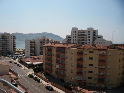 Appartement à 50m de la plage avec Wi-Fi et terrasse, 2 chambres, 6 pers.