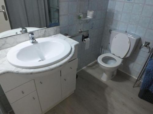 Appartement à 50m de la plage avec Wi-Fi et terrasse, 2 chambres, 6 pers.