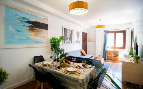Premium Apt with Balcony Sea Walk by TuriVida