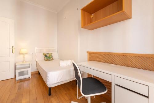 Cuna Center Suite by Valcambre