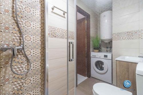 Luxury Apartment Terrace Near Center by TuriVida