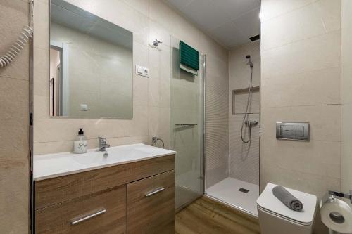 Premium Apartment Downtown by TuriVida
