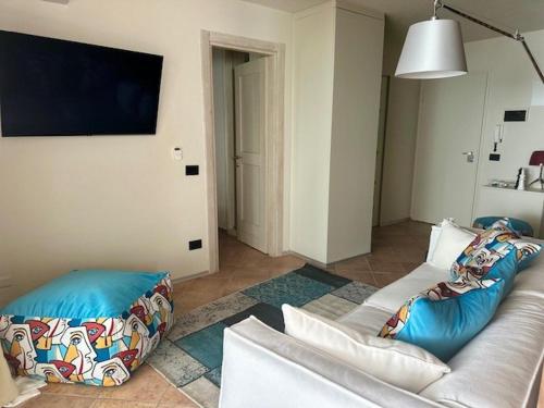 A seating area at ILIA'S House Porto Rotondo
