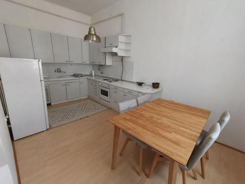 Η κουζίνα ή μικρή κουζίνα στο MD Home