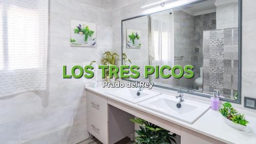 Et badeværelse på LOS TRES PICOS