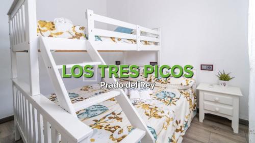 En eller flere senge i et værelse på LOS TRES PICOS