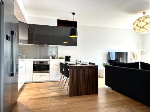 Masarska Apartment - Self Check-In 20h - Parking&Lift