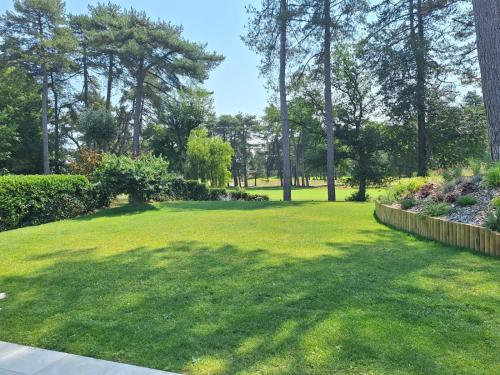 Villa neuve sur Golf des Pins à Hardelot-Plage