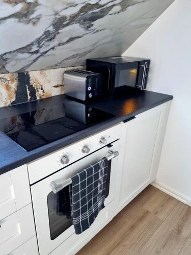 Dapur atau dapur kecil di Guesthouse Evelyn