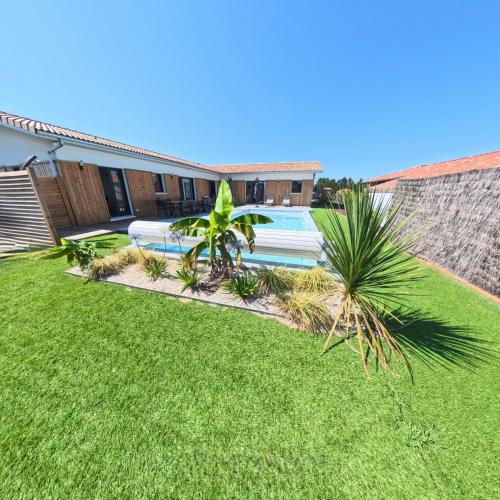 Villa Chrisaline, spacieuse et climatisée, 5 chambres, piscine privée