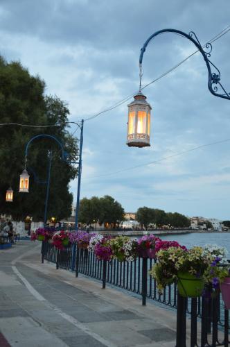 Gambar di galeri bagi Akrogiali Beach Rooms di Amarinthos