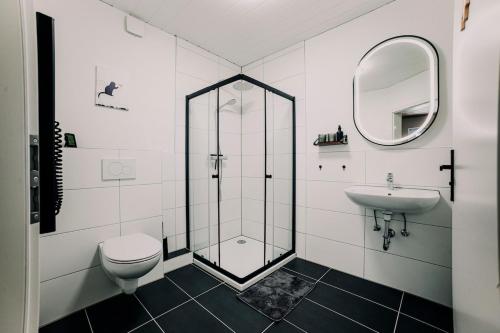 Et badeværelse på Ferienwohnung - Zur Waldruhe