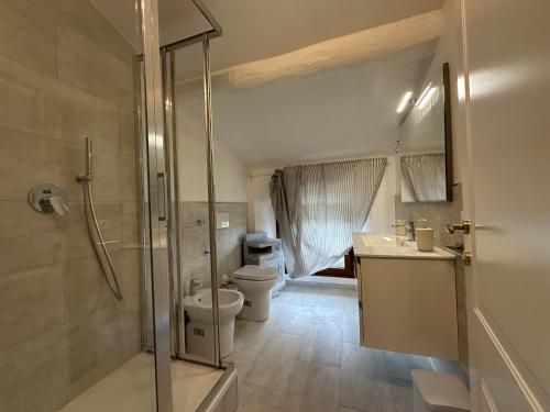 Et badeværelse på Villa Oasis