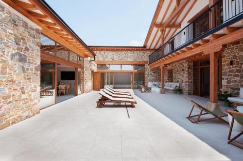 Casa Rural Orue Baserriaにあるバルコニーまたはテラス