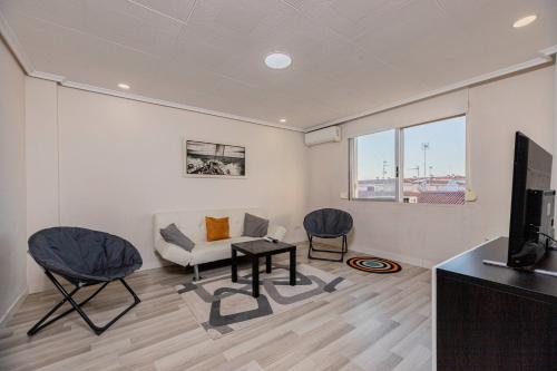 Apartamento en el Cabanyal enfrente de la Marina Real