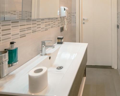 VESUVIANUS Rooms and More