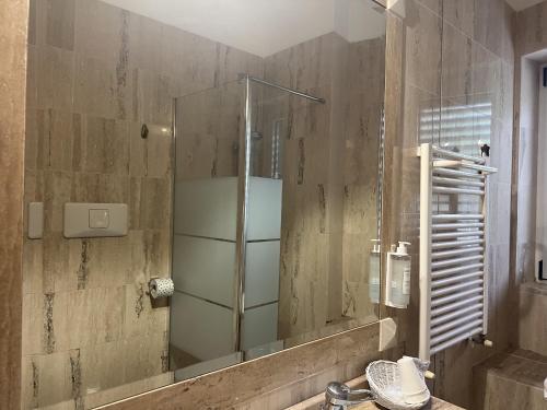 Hotel Erikaにあるバスルーム