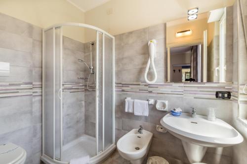 Koupelna v ubytování Hotel Rosa dei Venti