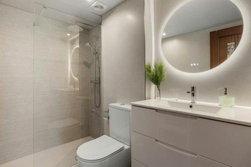 Bonito piso en primera línea de playa en Estepona photo 3