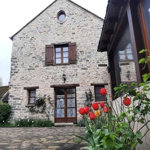 Photo de la galerie de l'établissement Gite des Jonquilles 221, à Fontainebleau