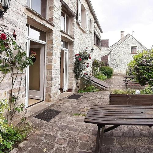 Photo de la galerie de l'établissement Gite des Jonquilles 220, à Fontainebleau