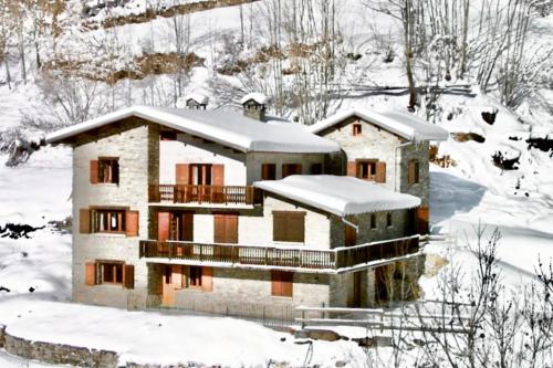 Casa-Chalet du Torchet luxury chalet stunning view
