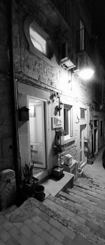 Φωτογραφία από το άλμπουμ του Tirella Home στην Μόντικα