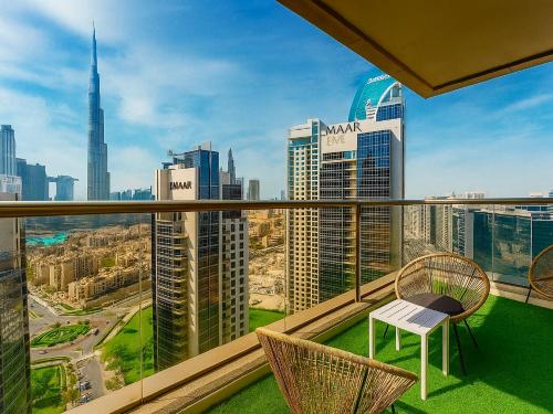 Premium 3BR Downtown Retreat with Pool & Iconic Burj Views