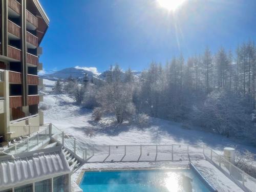 Les Bergers au Pied des pistes & Piscine -Sauna & Balcon Sud photo 2