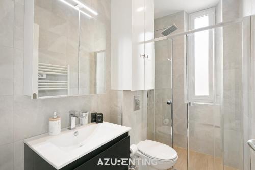 Ένα μπάνιο στο Azurenting - harbor views - beautiful stay 2