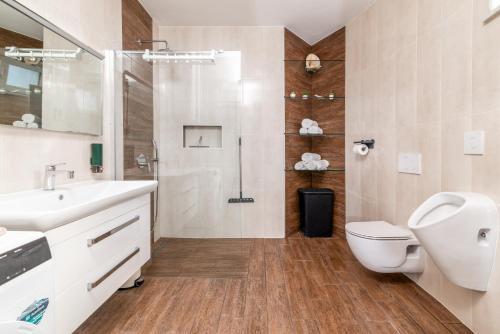 Family-friendly apartments with swimming pool Pula - 23595
