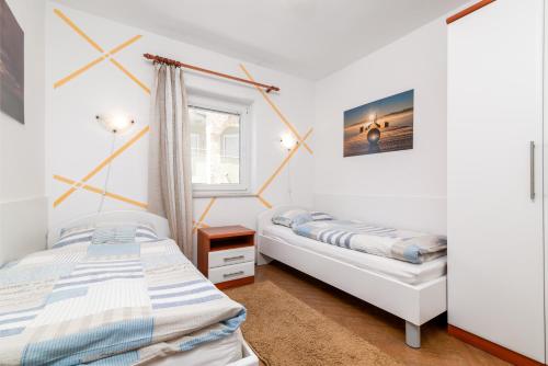 Apartments with parking space Stinjan, Pula - 23546