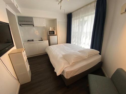 NDZ401 Otsuka Local Life, Private Kitchen & Bath