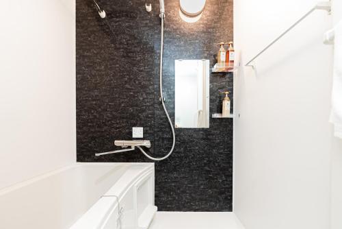 NDZ401 Otsuka Local Life, Private Kitchen & Bath