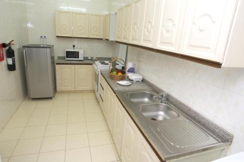 Gallery image of Safeer Plaza Hotel in Muscat